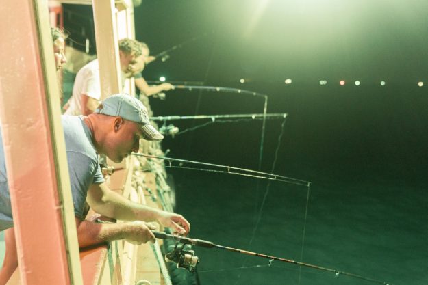 Ночная ловля кальмаров в паттайе