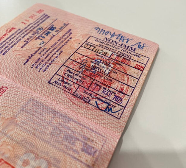 Re‑entry Thailand Штамп Re-entry permit в паспорте Таиланд
